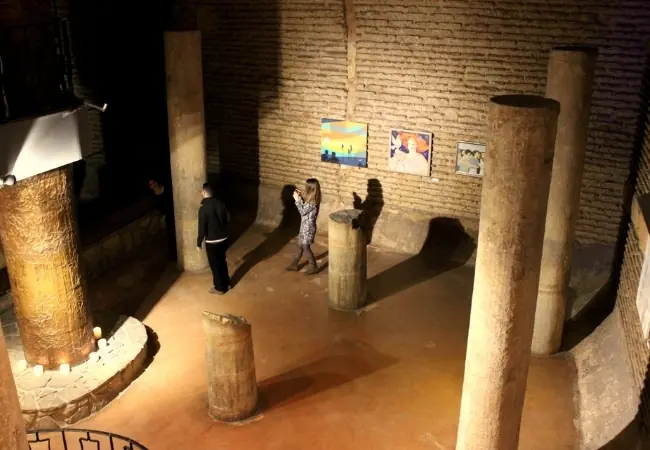 Antik Cisterna Entrance