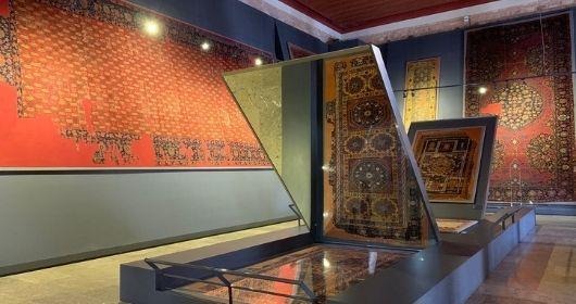 مدخل متحف الفنون التركية والإسلامية