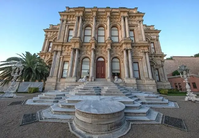 Beylerbeyi Palace Museum Entrance