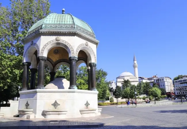 Керемет қыздардың суреттері