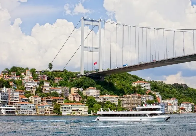 Bosphorus Cruise Istanbul With Audio Guide