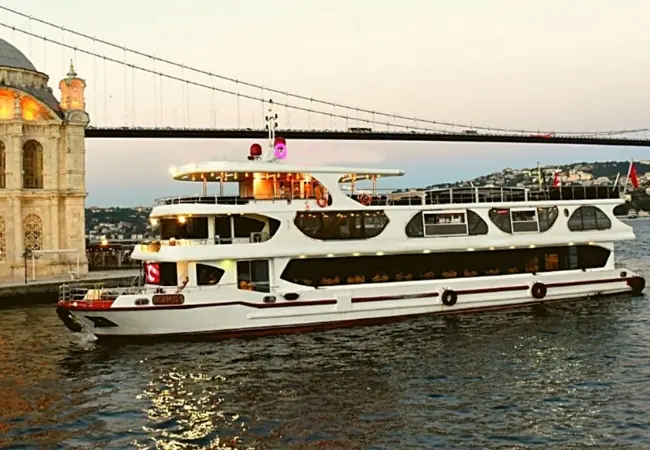 Bosphorus Cruise Tour With Dinner And Turkish Shows
