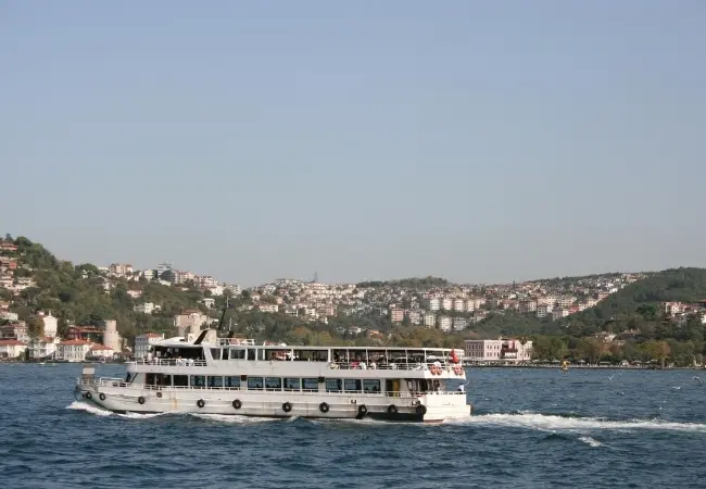Bosphorus Cruise With Turkish Breakfast