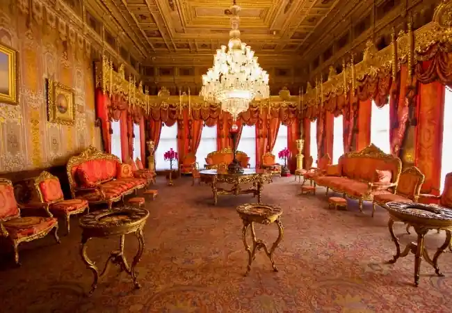 Dolmabahce Palace Harem Section Entry Ticket