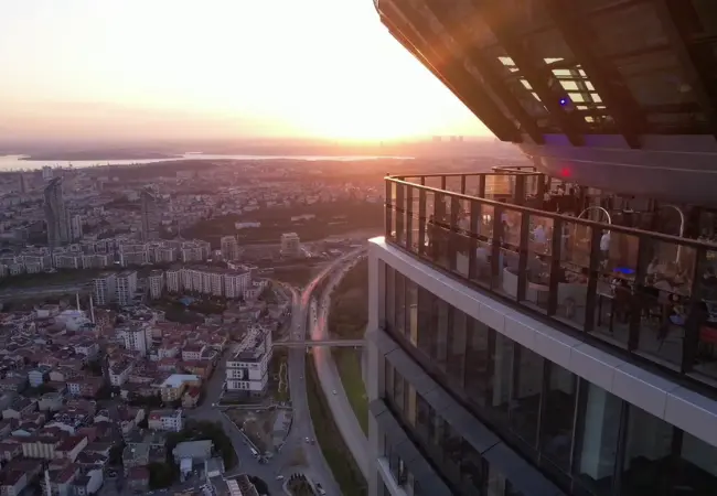 Emaar Skyview Experience