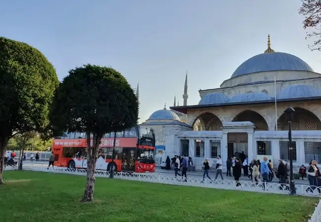 Hop On Hop Off Istanbul Bus Tour