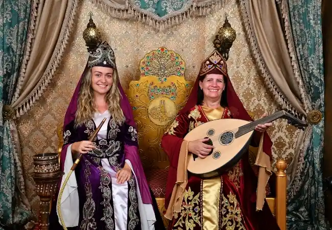 Ottoman costume photo experience in Istanbul with traditional clothing and props