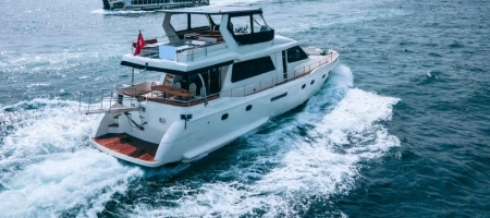 Private Istanbul Yacht Swimming Tour