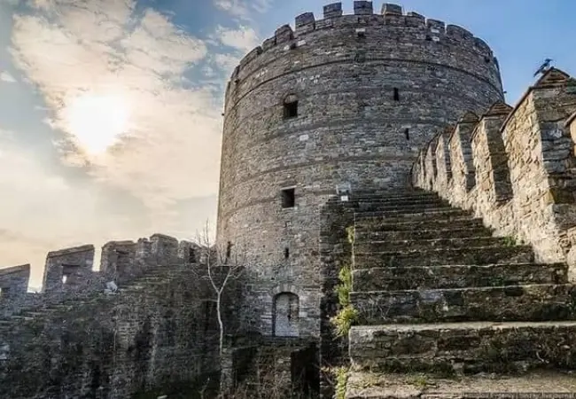Rumeli Fortress Museum Entrance