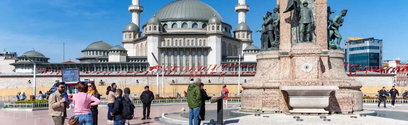 Squares and Popular Streets of Istanbul
