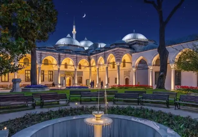 Topkapi Palace Guided Night Tour With Harem Entrance