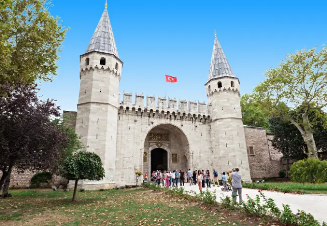 Topkapi Palace Museum Guided Tour