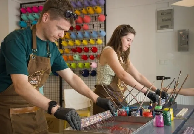 Group taking part in an ebru marbling workshop in Istanbul