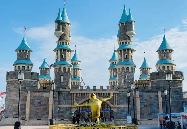 Vialand Theme Park With Shuttle